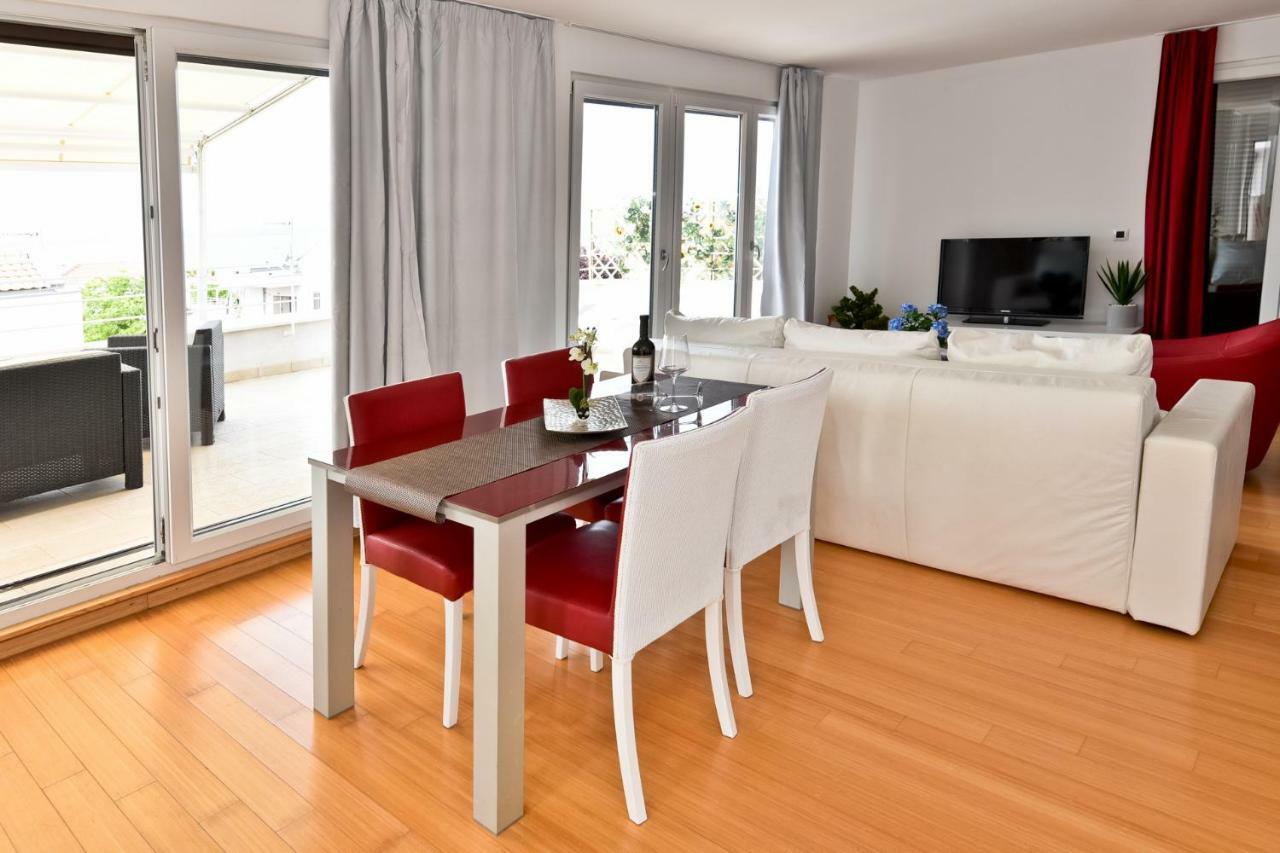 Apartmani Astrado Petrcane Εξωτερικό φωτογραφία